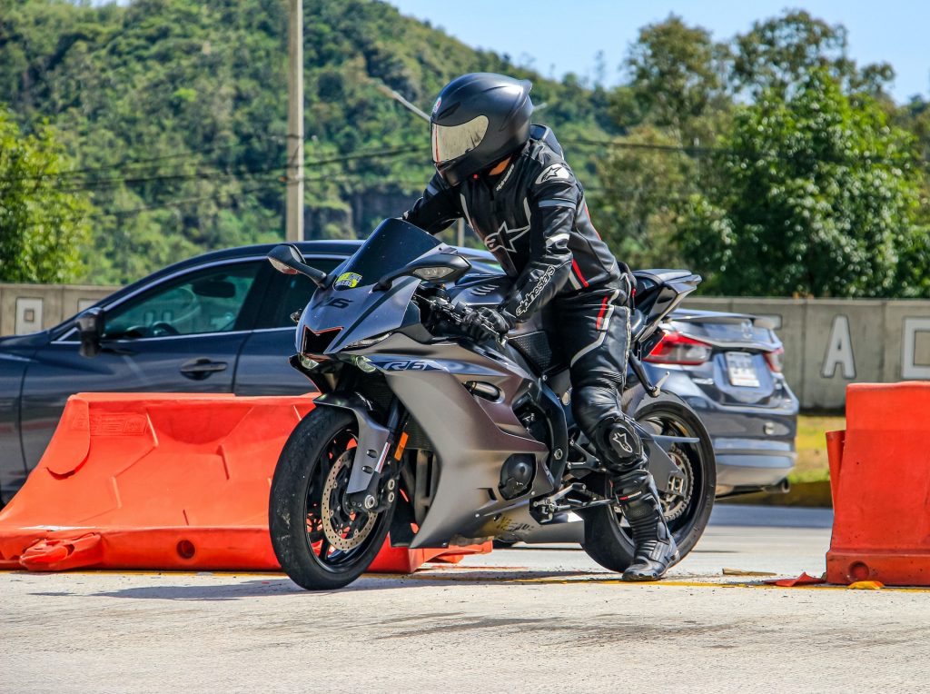 5 equipamentos indispensáveis para sua segurança em uma moto